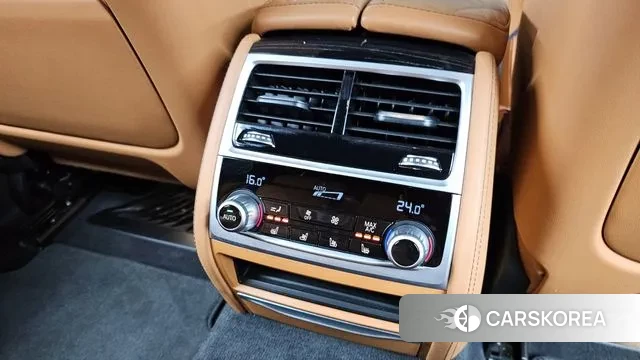 BMW 7 Series (G11) id 3740975 из Кореи 10