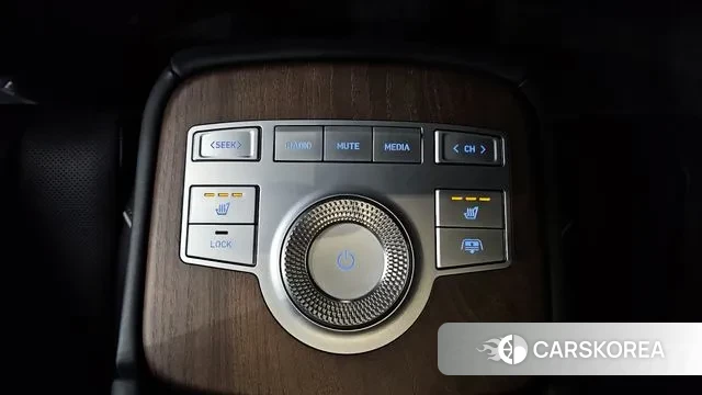 Genesis Electrified G80 (RG3) id 3405966 из Кореи 10