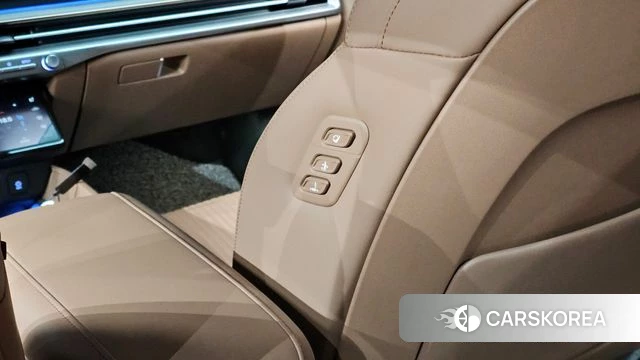 Hyundai Grandeur (GN7) id 4603128 из Кореи 10