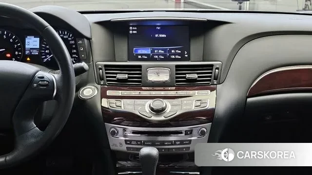 Infiniti Q70 id 3221025 из Кореи 10