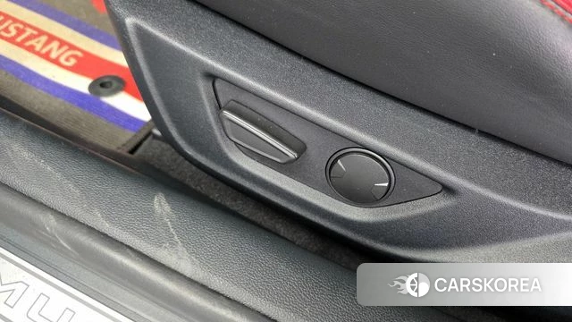 Ford Mustang id 3793541 из Кореи 10