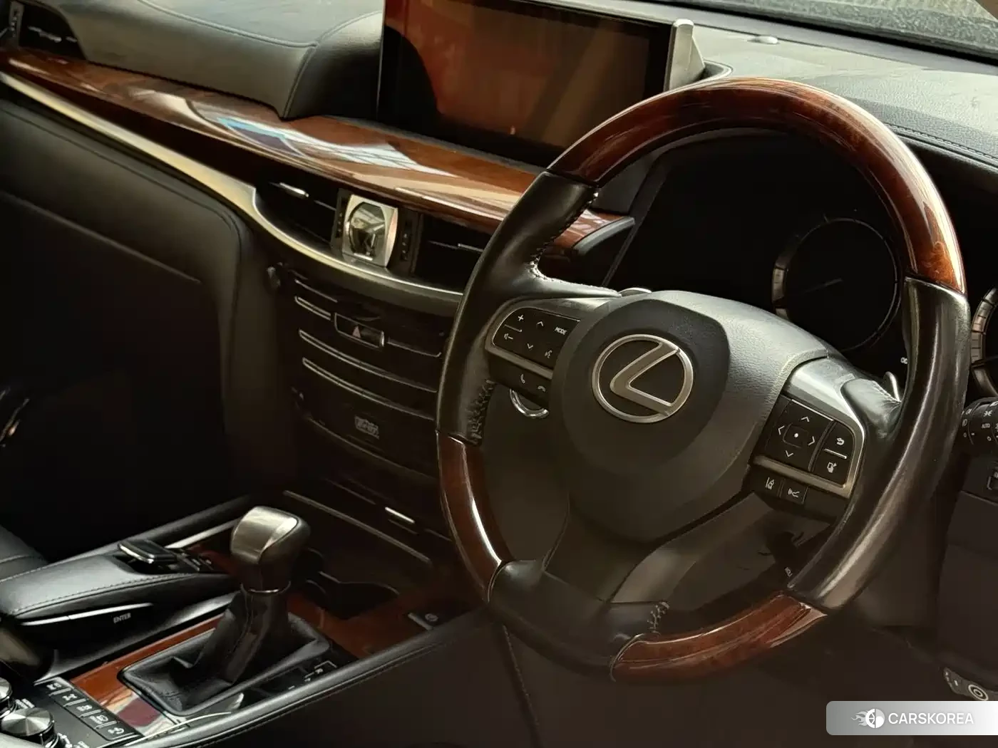 Lexus LX id 4546027 из Китая 11