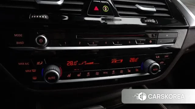 BMW 5 Series (G30) id 3557870 из Кореи 10