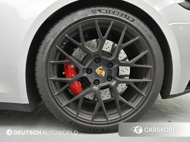 Porsche 911(992) id 4375155 из Кореи 10