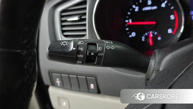 Kia The New Carnival id 4551618 из Кореи 10