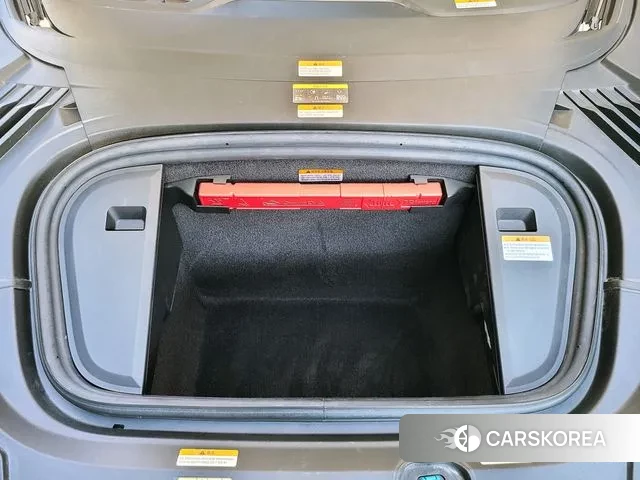 Audi RS e-Tron GT id 3316493 из Кореи 10