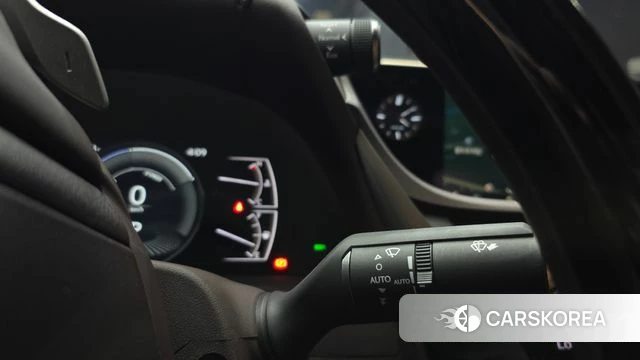 Lexus ES300h 7th generation id 4402146 из Кореи 10