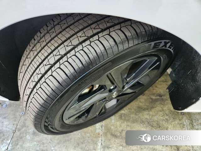 Hyundai Avante (CN7) id 3794104 из Кореи 10