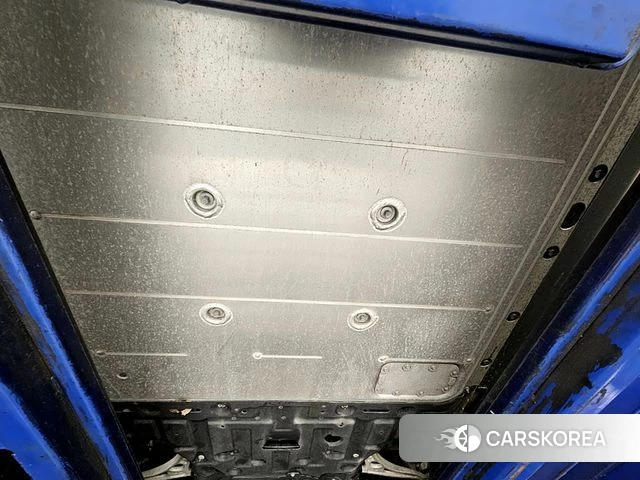 Kia Niro Plus id 4613476 из Кореи 10