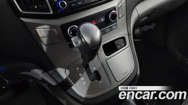 Hyundai The New Grand Starex id 2760378 из Кореи 10