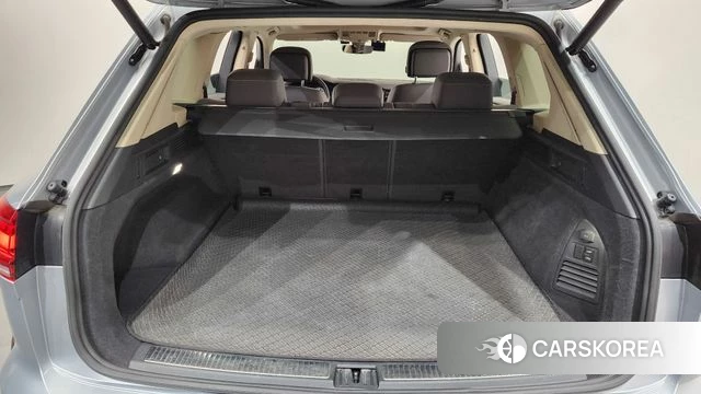 Volkswagen Touareg 3rd generation id 4338823 из Кореи 10