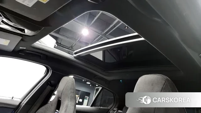 BMW 1 Series (F40) id 2940944 из Кореи 10