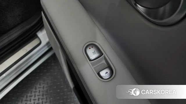 Hyundai Ionic 5 id 4495097 из Кореи 10