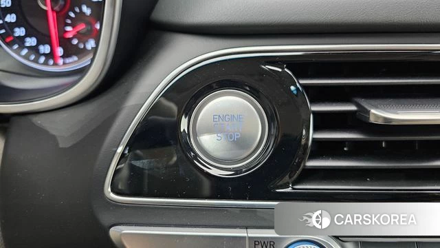 Genesis G70 id 4326037 из Кореи 10