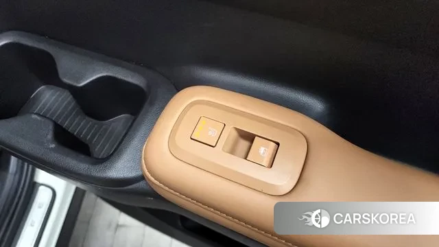 Hyundai Santa Fe (MX5) id 3599919 из Кореи 10