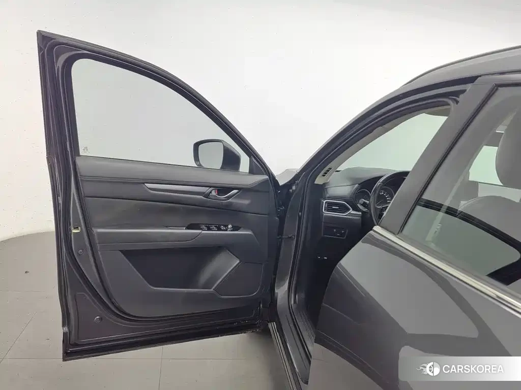 Mazda CX-5 id 4685871 из Китая 10