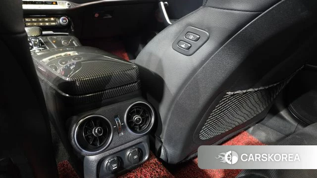 Kia Stinger id 3821153 из Кореи 10