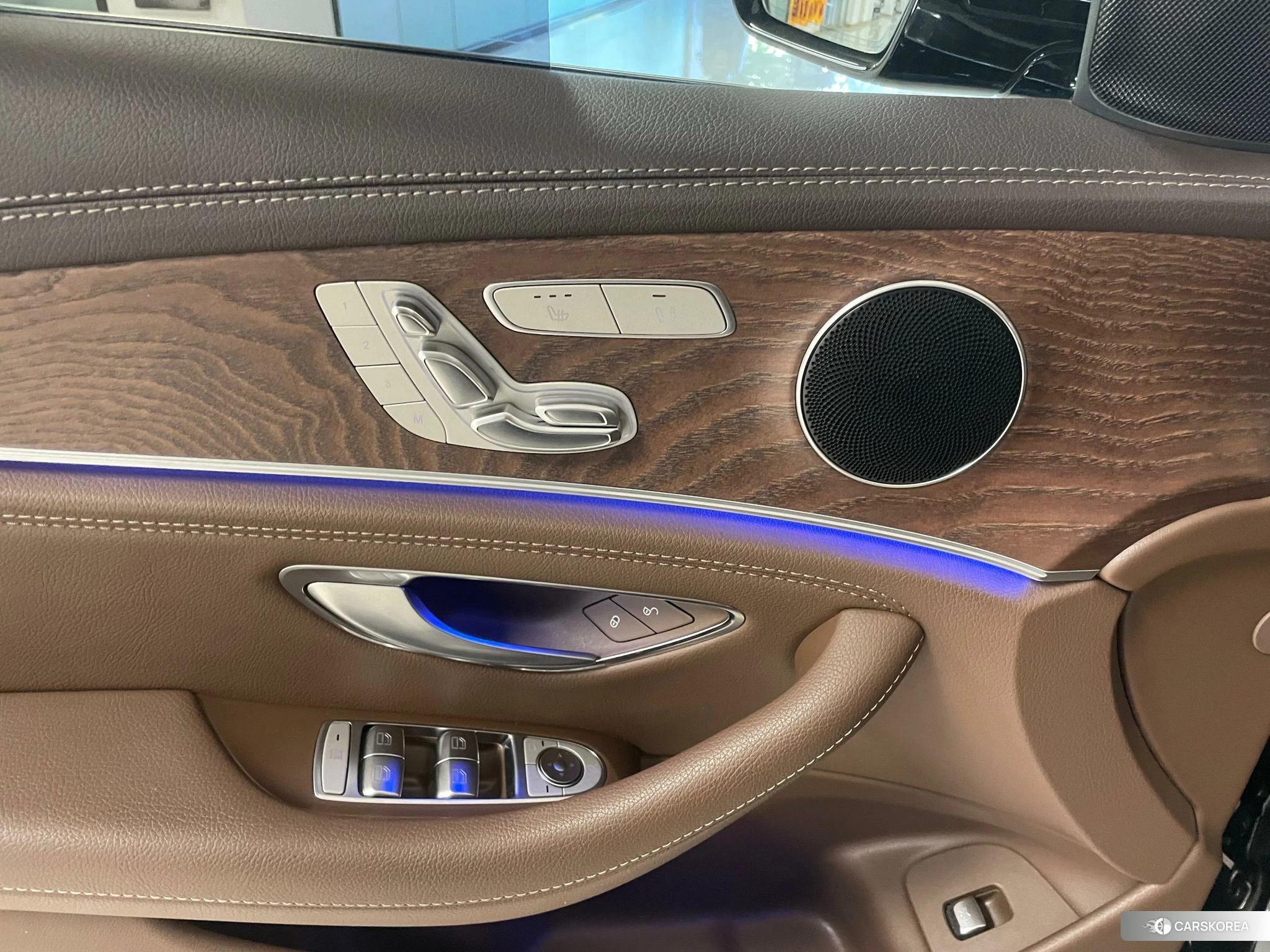 Mercedes-Benz E-Class id 4504716 из Китая 10