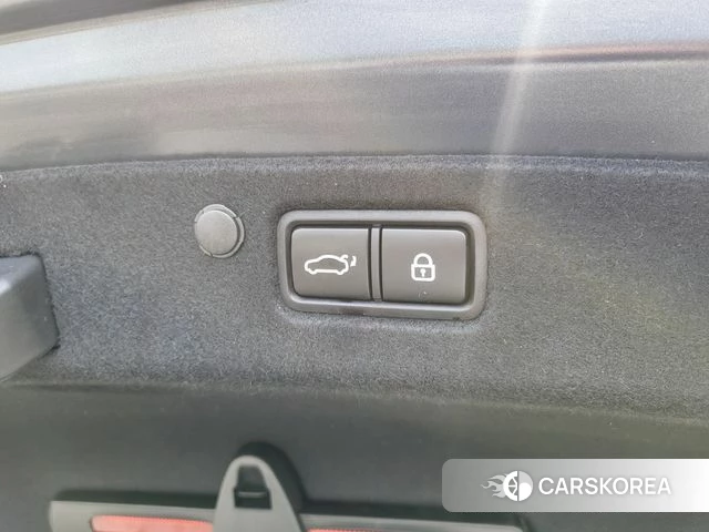 Hyundai The New Grandeur IG id 4255017 из Кореи 10