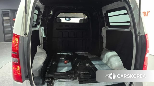 Hyundai The New Grand Starex id 3834258 из Кореи 10