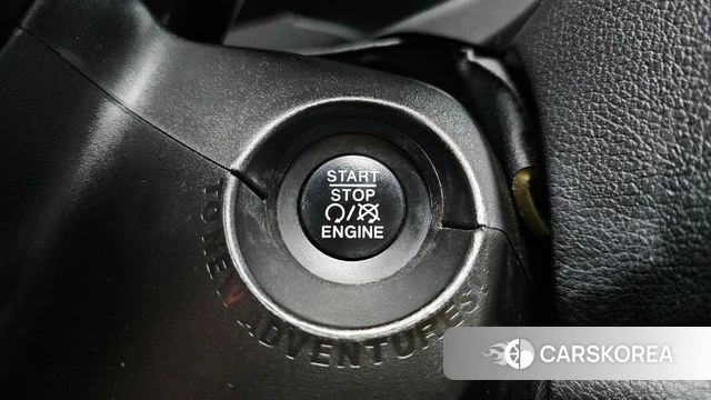 Jeep Renegade id 4625505 из Кореи 10