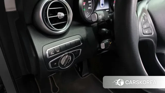 Mercedes-Benz C-Class W205 id 3183175 из Кореи 10