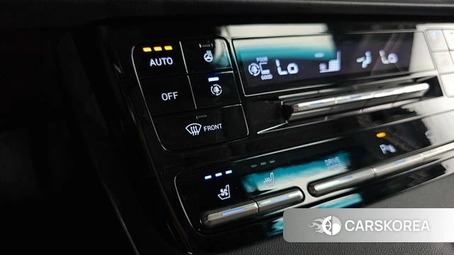 Hyundai The New Grandeur IG id 4641381 из Кореи 10