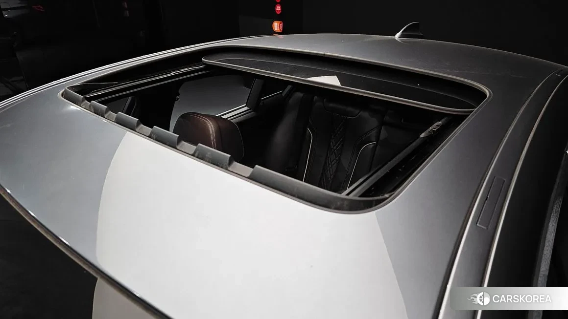 BMW 5 Series (G30) id 1794325 из Кореи 10