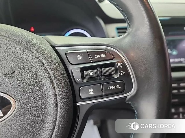 Kia Niro EV id 3879782 из Кореи 10