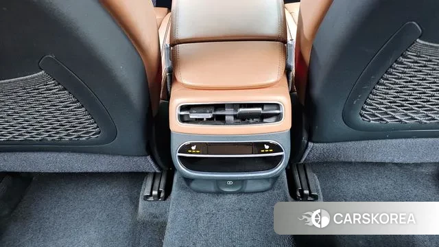 Genesis GV70 id 3438379 из Кореи 10