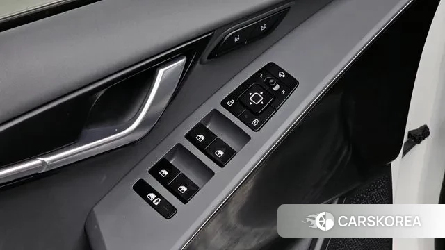 Kia Di Ol Nu Niro id 3348343 из Кореи 10