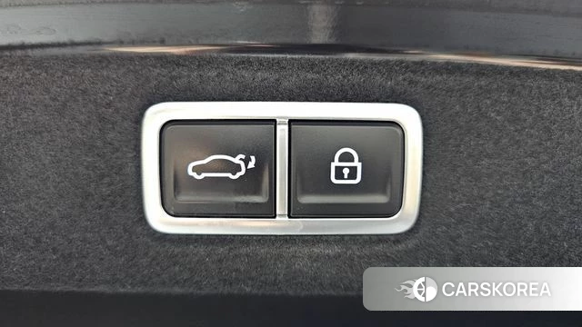 Hyundai Grandeur Hybrid (GN7) id 3826181 из Кореи 11