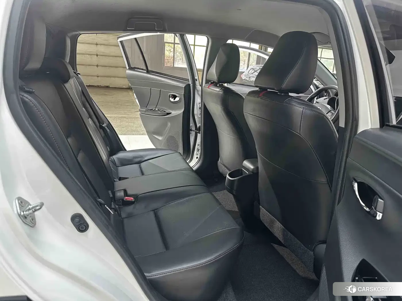 Toyota Yaris L id 4628129 из Китая 11