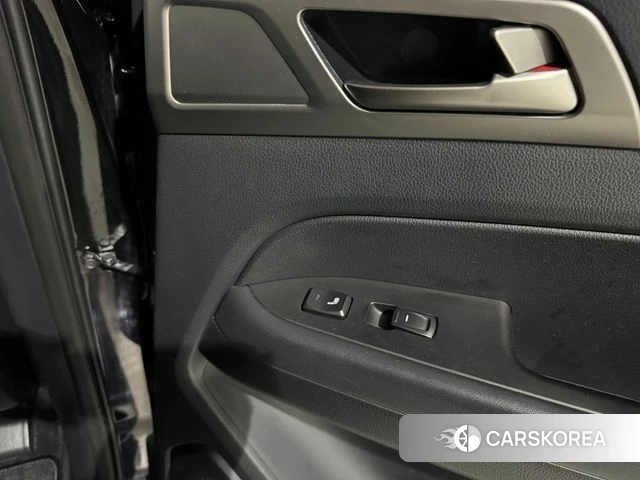 Ssangyong Rexton Sports id 3890301 из Кореи 11