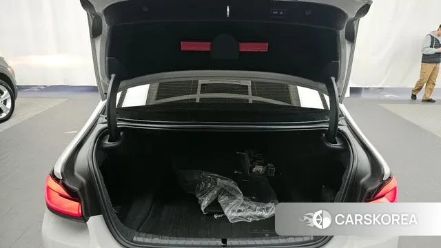 BMW 5 Series (G30) id 3407286 из Кореи 11