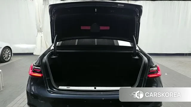 BMW 7 Series (G11) id 3396497 из Кореи 11