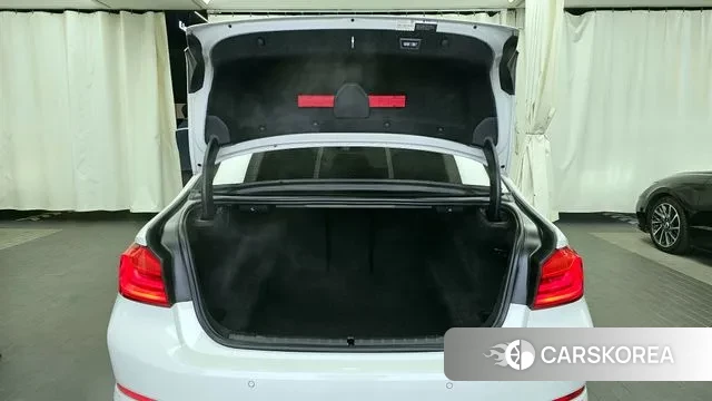 BMW 5 Series (G30) id 3375125 из Кореи 11