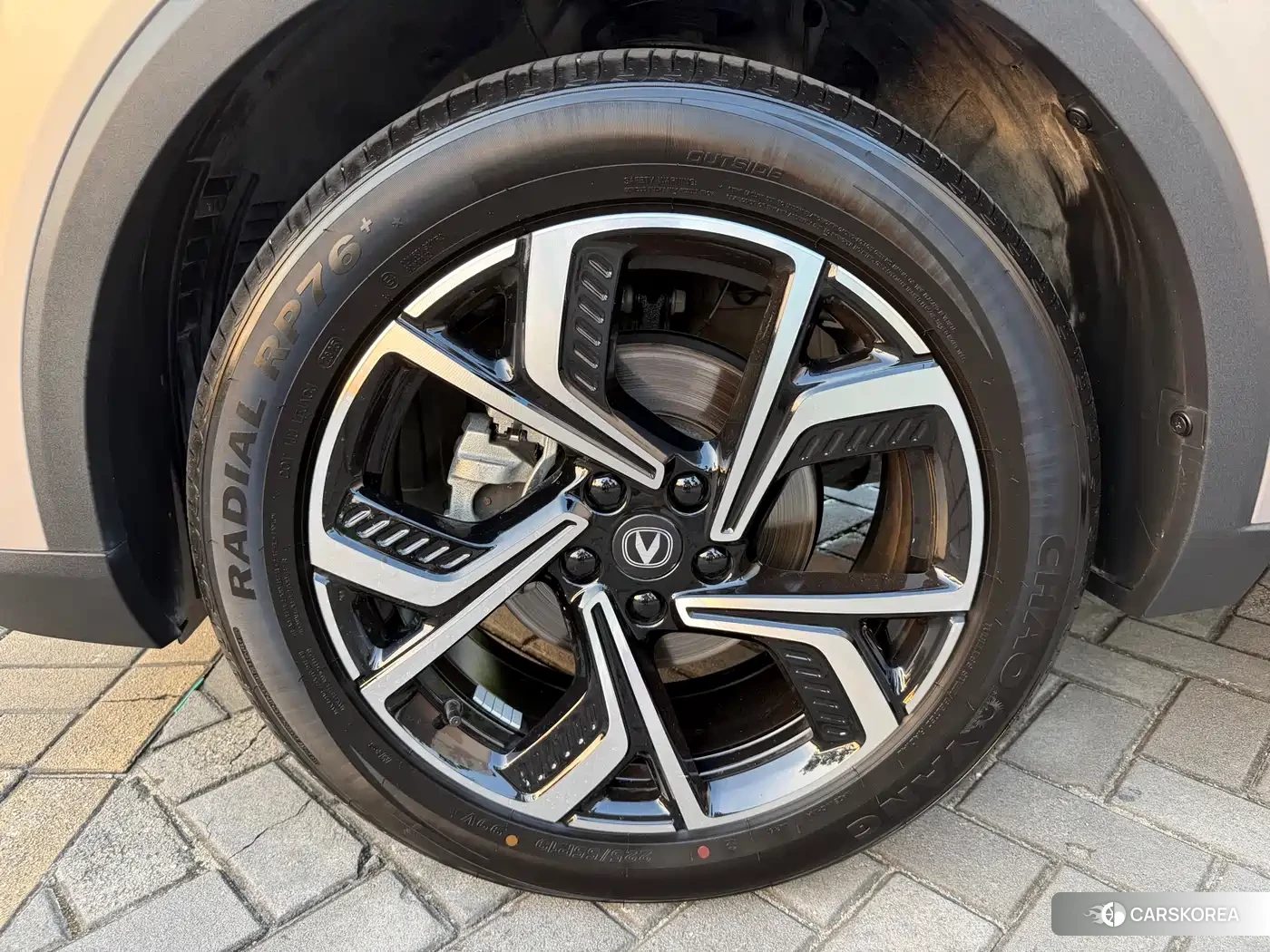 Chang'an Changan CS55PLUS id 4570493 из Китая 11