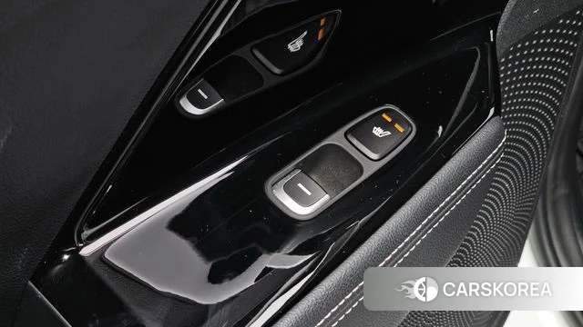 Kia Niro EV id 4619425 из Кореи 11