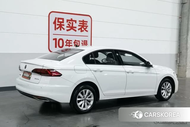 Volkswagen Bora id 4297654 из Китая 11