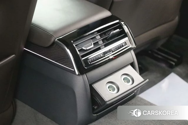 Audi A8 id 4278944 из Китая 11
