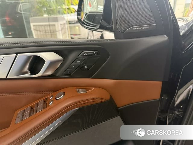 BMW X7 id 4256116 из Китая 11