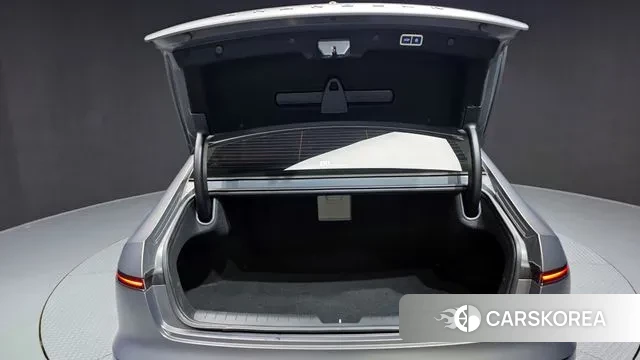 Hyundai Grandeur (GN7) id 3354392 из Кореи 11