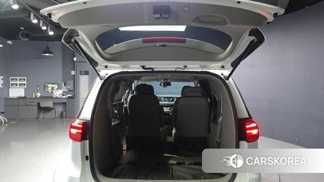 Kia The New Carnival id 4557482 из Кореи 11