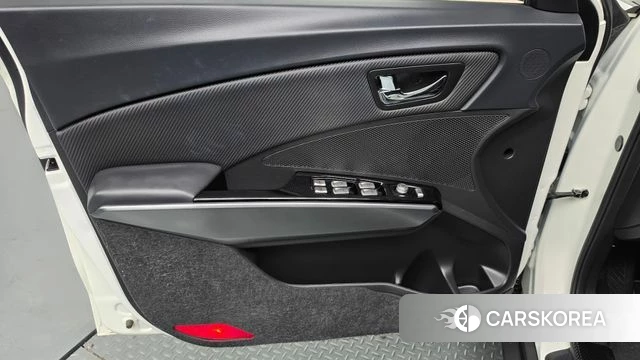 Ssangyong Tivoli Armor id 4837246 из Кореи 11