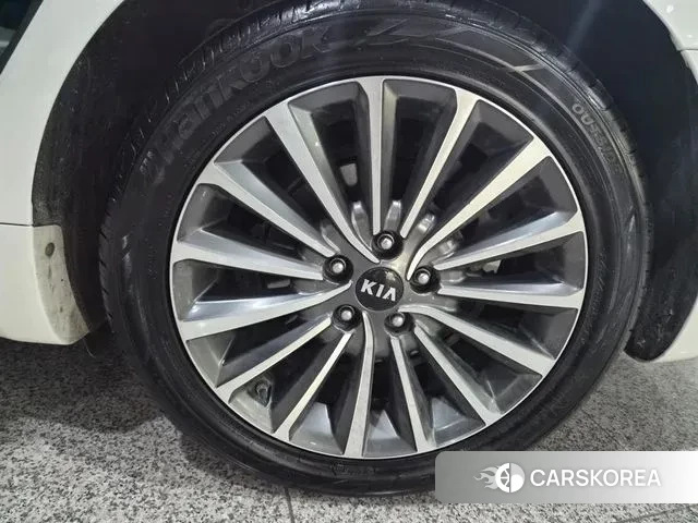 Kia Come New K7 id 3641538 из Кореи 11