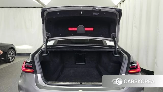 BMW 7 Series (G11) id 3861001 из Кореи 11