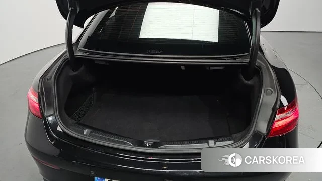 Mercedes-Benz E-Class W213 id 3666981 из Кореи 11