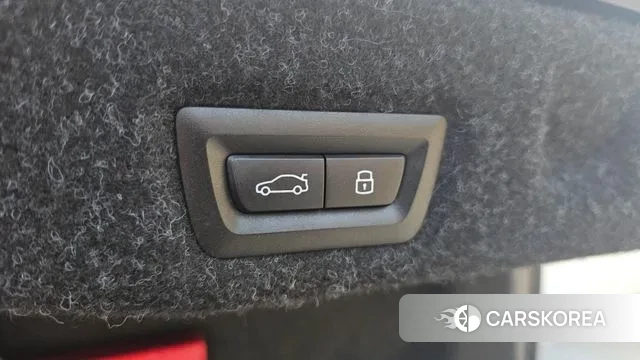 BMW 5 Series (G60) id 3769782 из Кореи 11