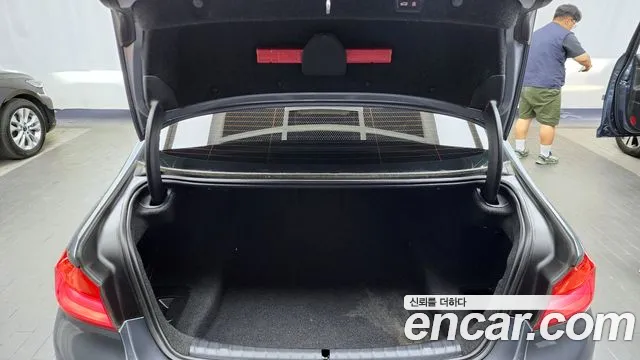 BMW 5 Series (G30) id 2839456 из Кореи 11